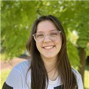 Je donne des cours en présentiel ou en ligne de dessin pour enfants.